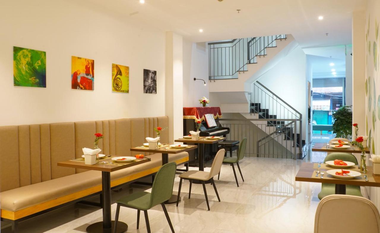 Piano Hotel Ho Chi Minh City Bagian luar foto